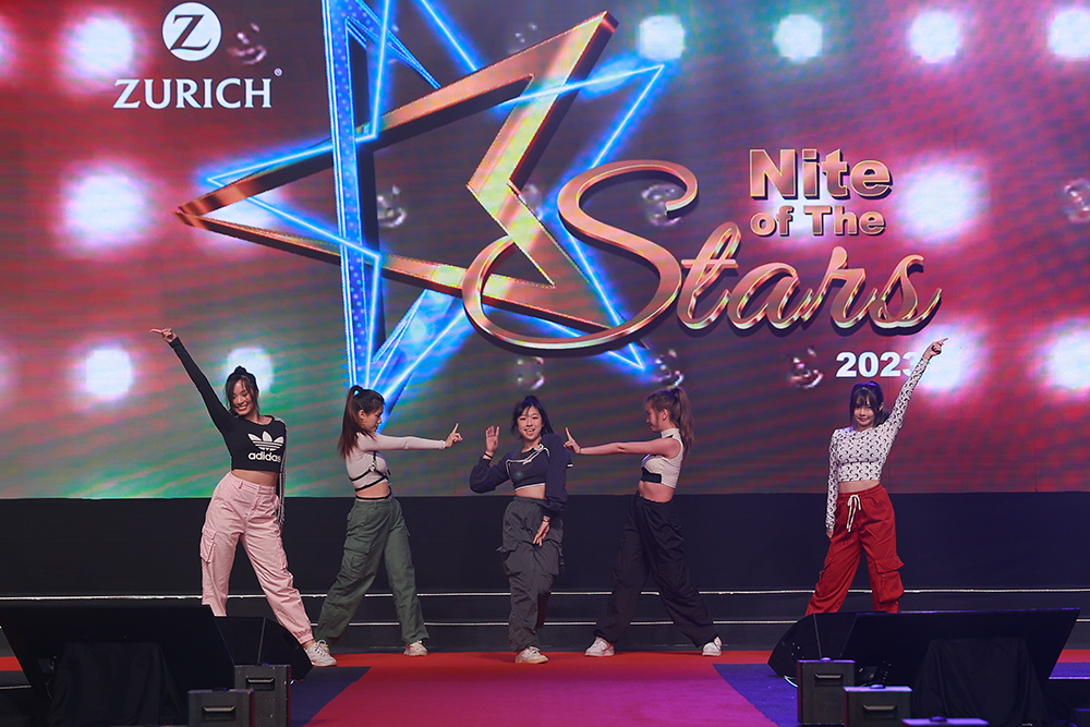 Photo Gallery - Zurich Nite of the Stars Champions