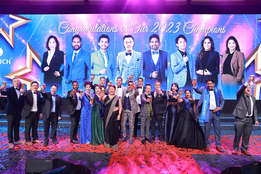 Photo Gallery - Zurich Nite of the Stars Champions