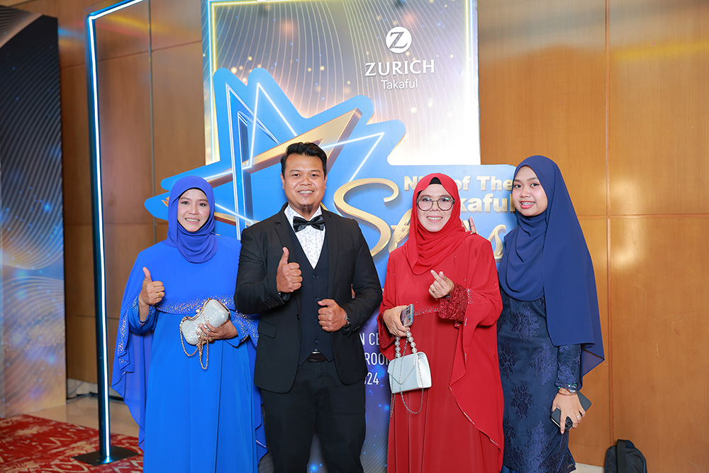 Photo Gallery - Zurich Nite of the Stars Champions