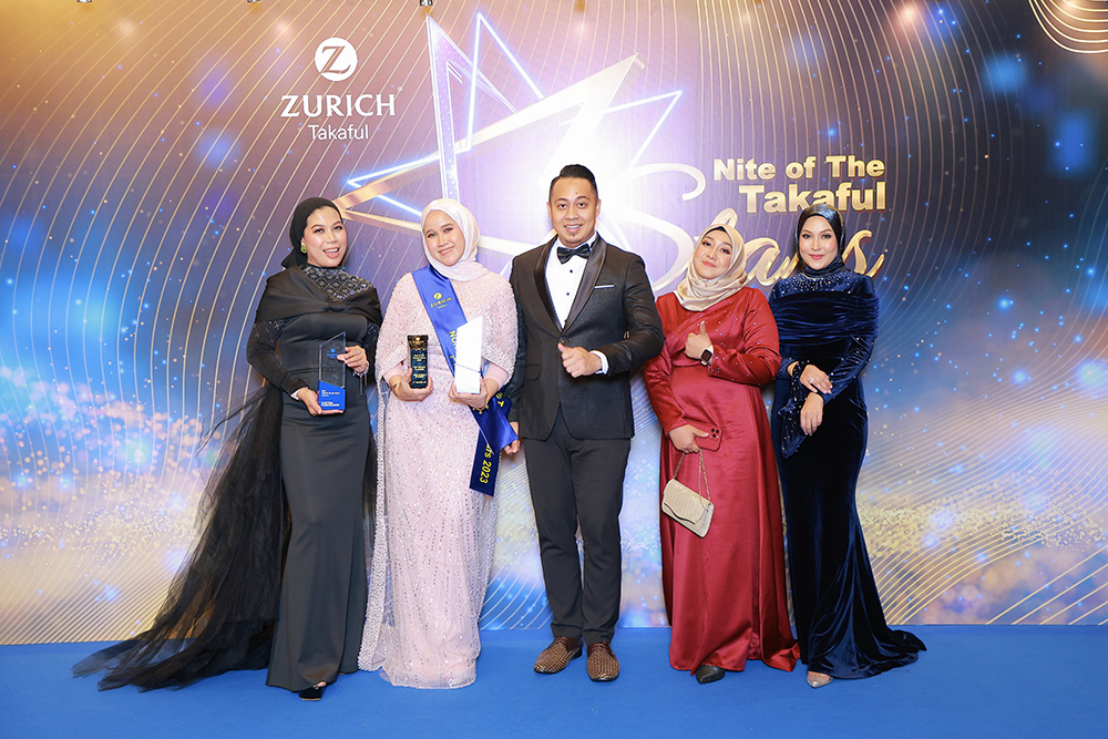 Photo Gallery - Zurich Nite of the Stars Champions