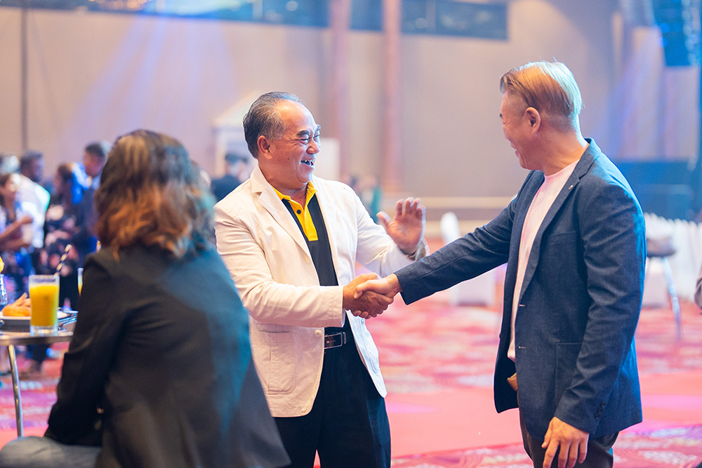 Photo Gallery - Zurich Nite of the Stars Champions