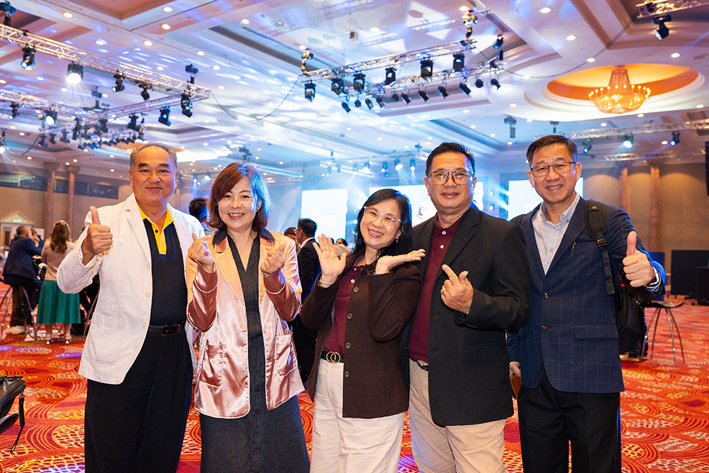 Photo Gallery - Zurich Nite of the Stars Champions