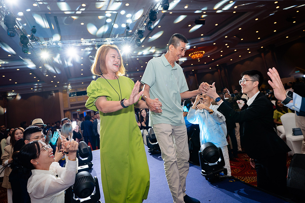 Photo Gallery - Zurich Nite of the Stars Champions