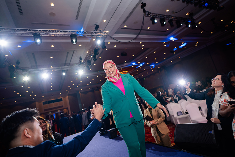 Photo Gallery - Zurich Nite of the Stars Champions