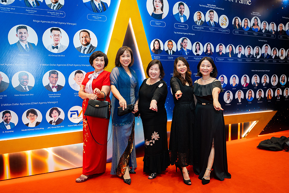 Photo Gallery - Zurich Nite of the Stars Champions