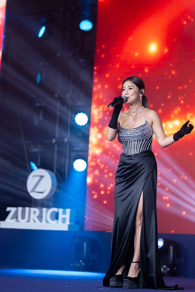 Photo Gallery - Zurich Nite of the Stars Champions
