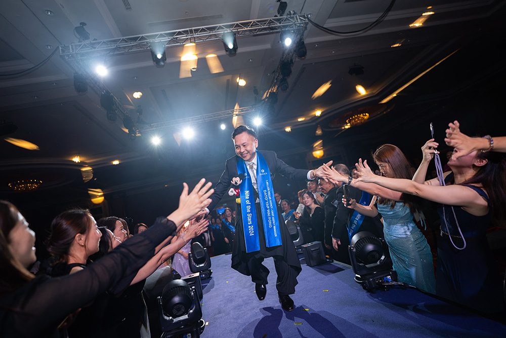 Photo Gallery - Zurich Nite of the Stars Champions