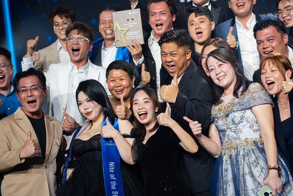 Photo Gallery - Zurich Nite of the Stars Champions