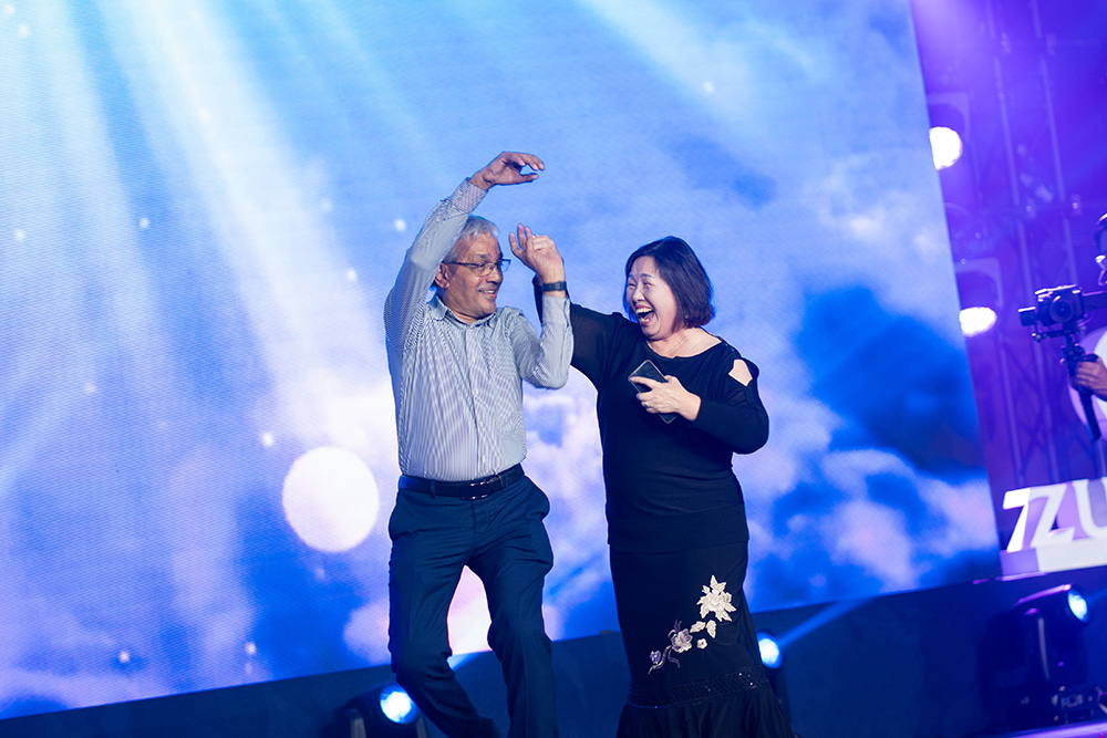 Photo Gallery - Zurich Nite of the Stars Champions