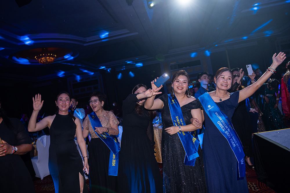 Photo Gallery - Zurich Nite of the Stars Champions