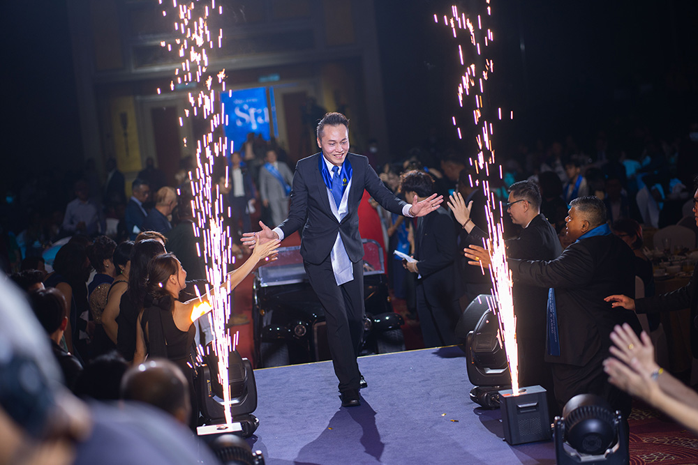 Photo Gallery - Zurich Nite of the Stars Champions