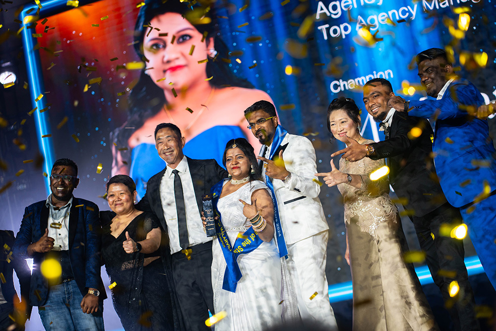 Photo Gallery - Zurich Nite of the Stars Champions