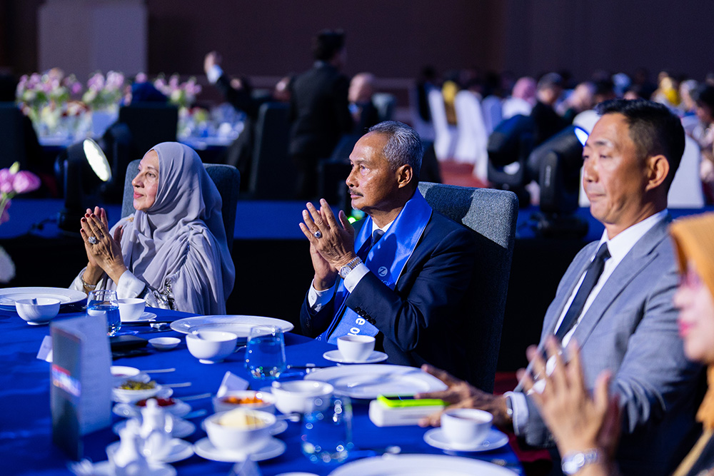 Photo Gallery - Zurich Nite of the Takaful Stars Champions