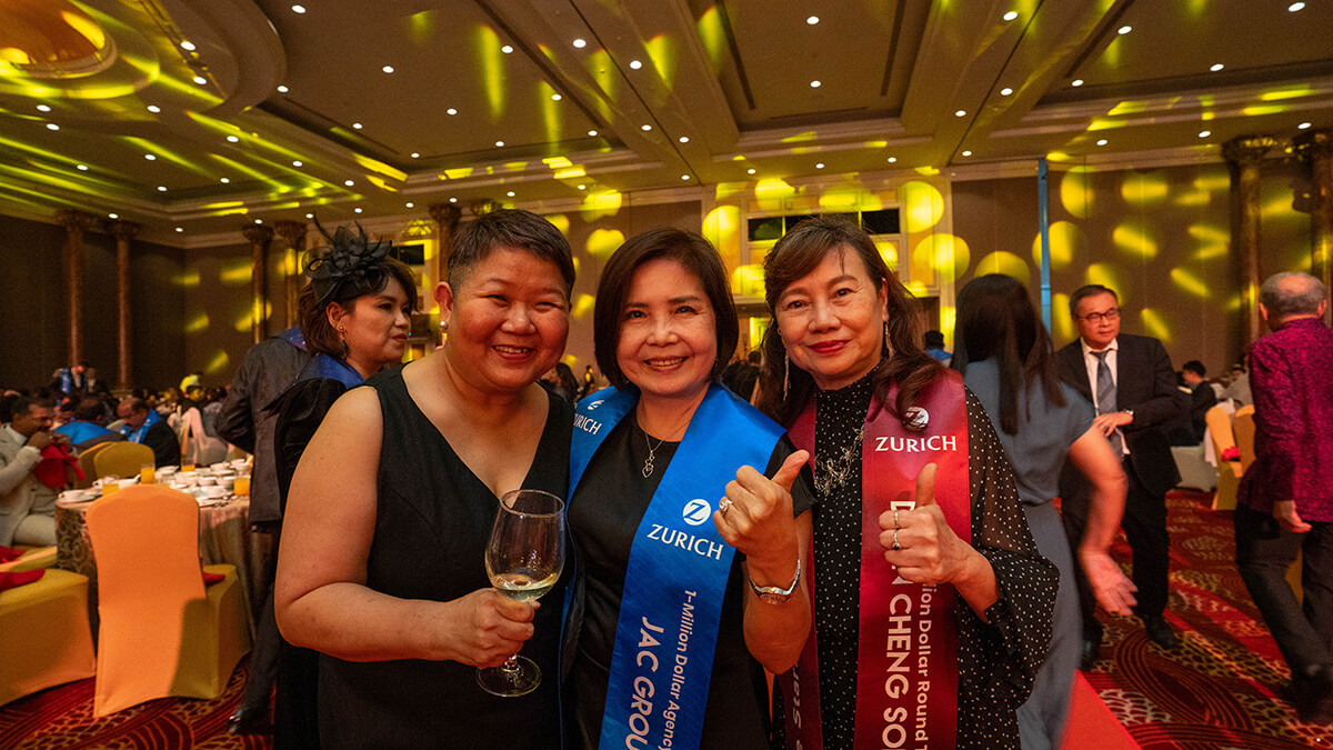 Photo Gallery - Zurich Nite of the Stars Champions