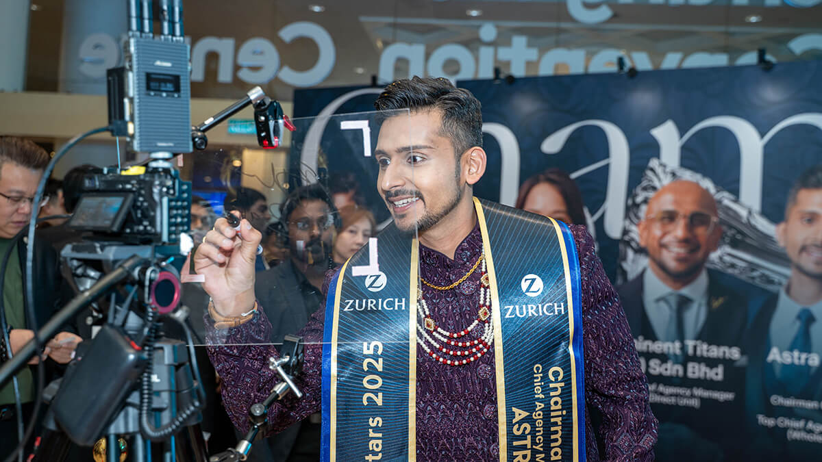 Photo Gallery - Zurich Nite of the Stars Champions
