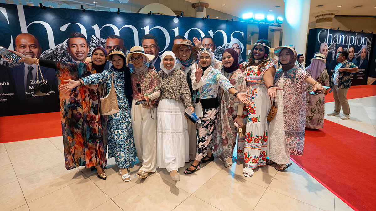 Photo Gallery - Zurich Nite of the Stars Champions