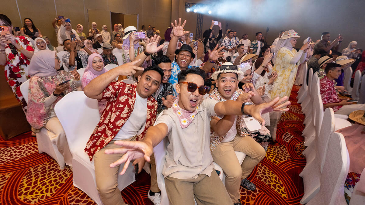 Photo Gallery - Zurich Nite of the Stars Champions