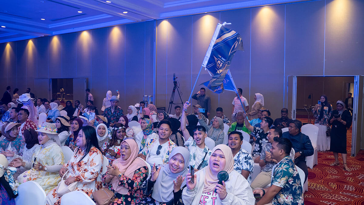 Photo Gallery - Zurich Nite of the Stars Champions