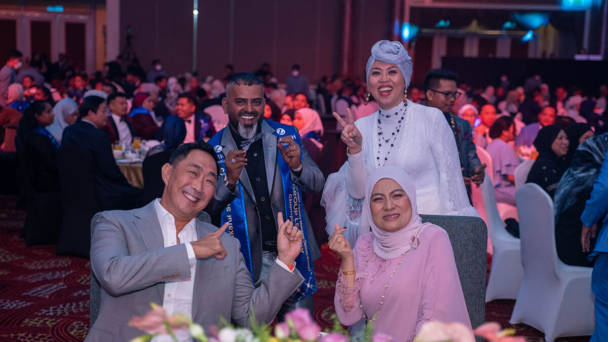 Photo Gallery - Zurich Nite of the Stars Champions