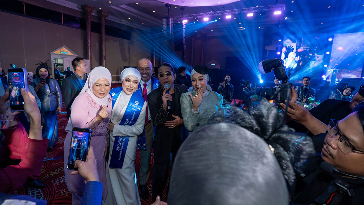 Photo Gallery - Zurich Nite of the Stars Champions