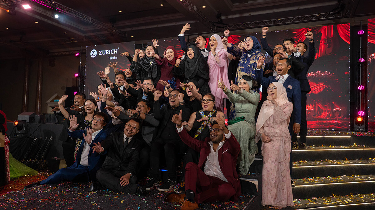 Photo Gallery - Zurich Nite of the Stars Champions