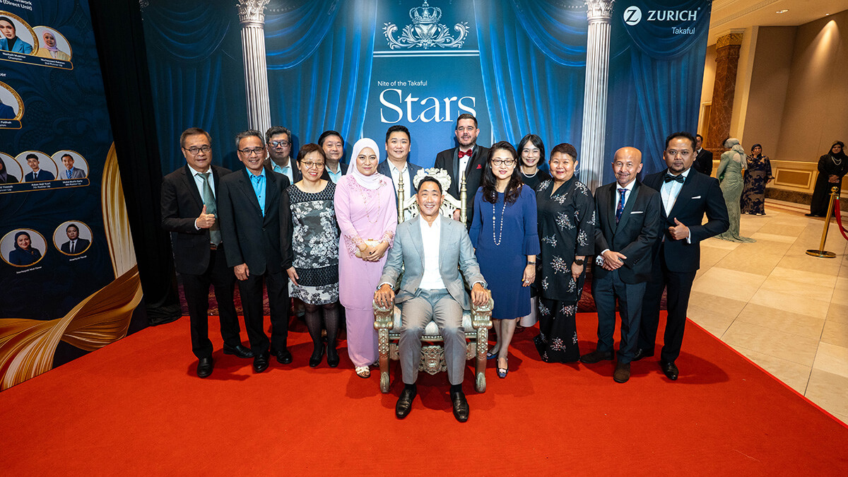 Photo Gallery - Zurich Nite of the Stars Champions