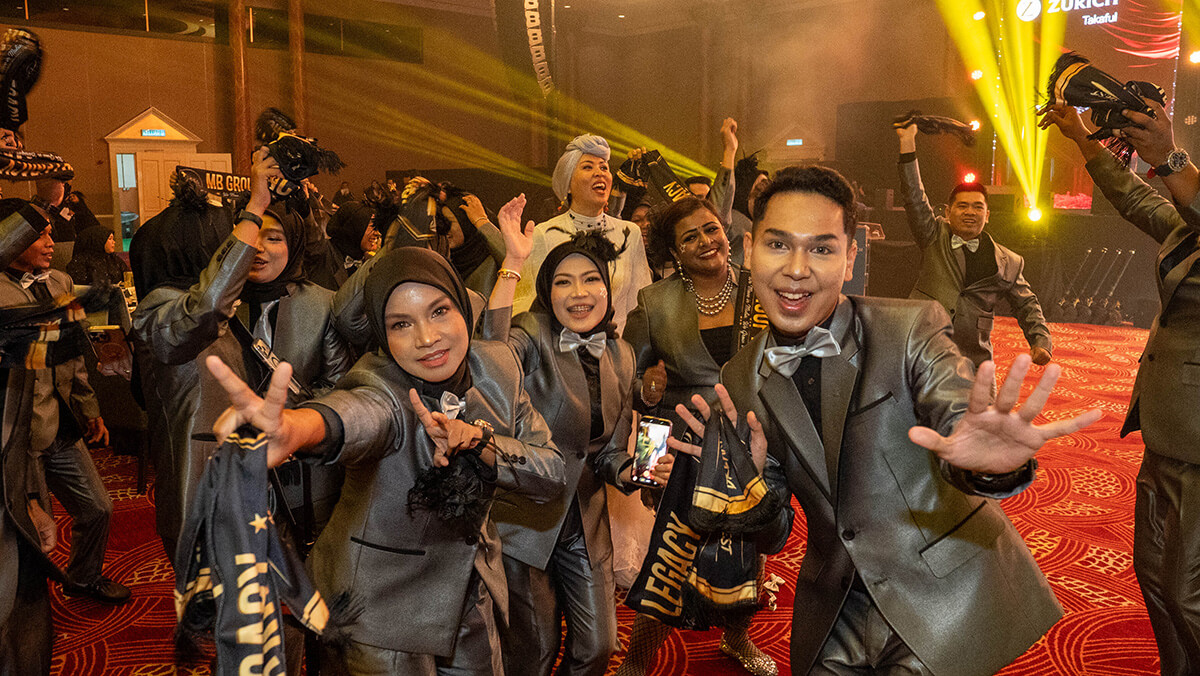Photo Gallery - Zurich Nite of the Stars Champions