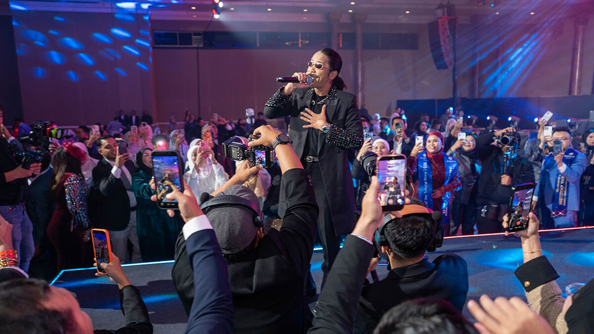 Photo Gallery - Zurich Nite of the Stars Champions